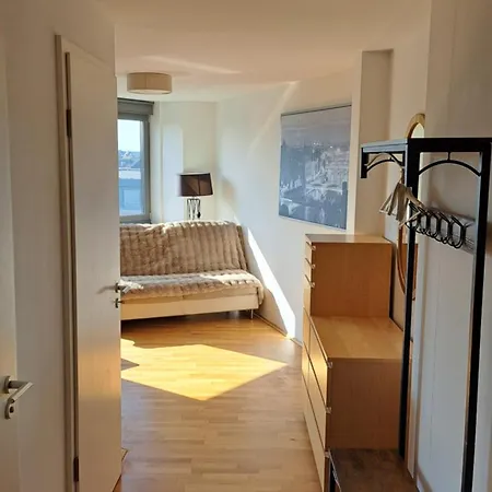 Daire Skyline Köln